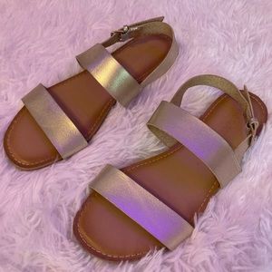 Old Navy Sandals, Gold, Women’s Size 7